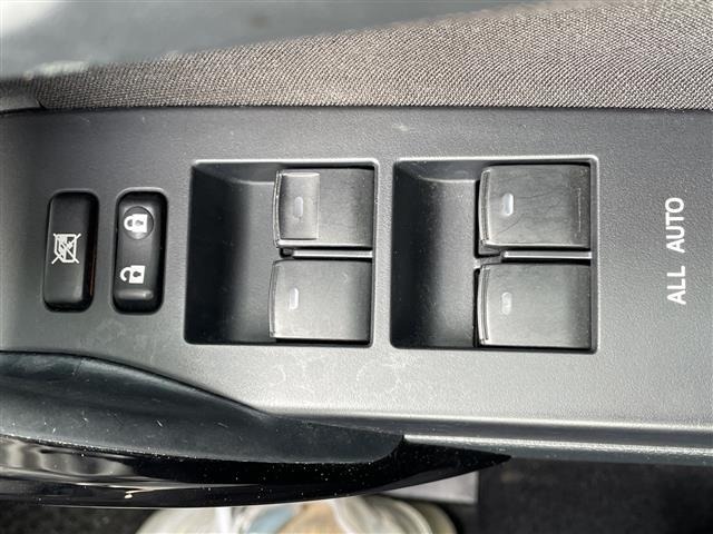 Toyota AURIS 2016 7624440-2