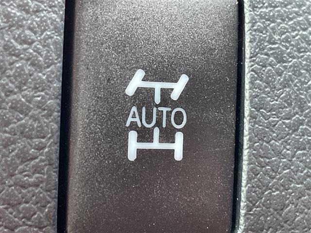 Toyota AURIS 2016 7624440-22