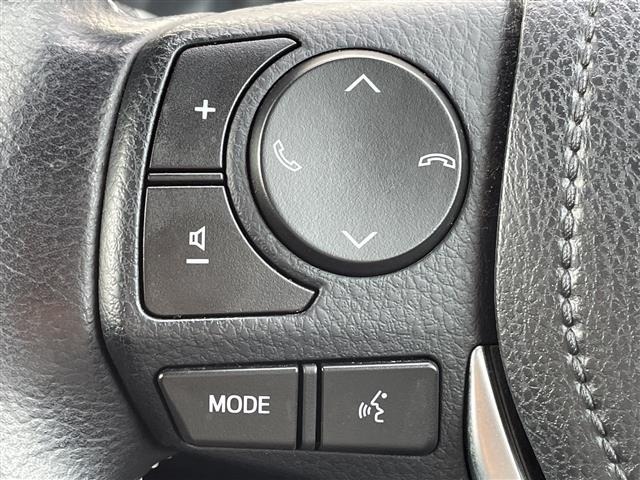 Toyota AURIS 2016 7624440-4