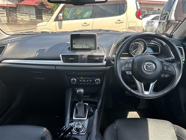 Mazda AXELA 2013 7635108-15
