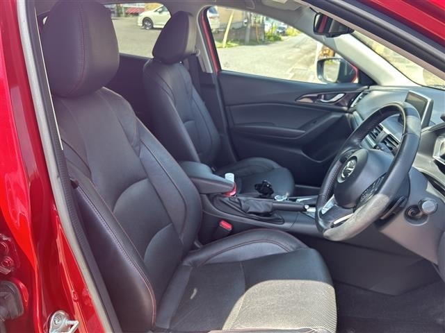 Mazda AXELA 2013 7635108-7
