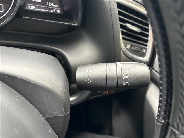 Mazda AXELA 2017 7635109-20