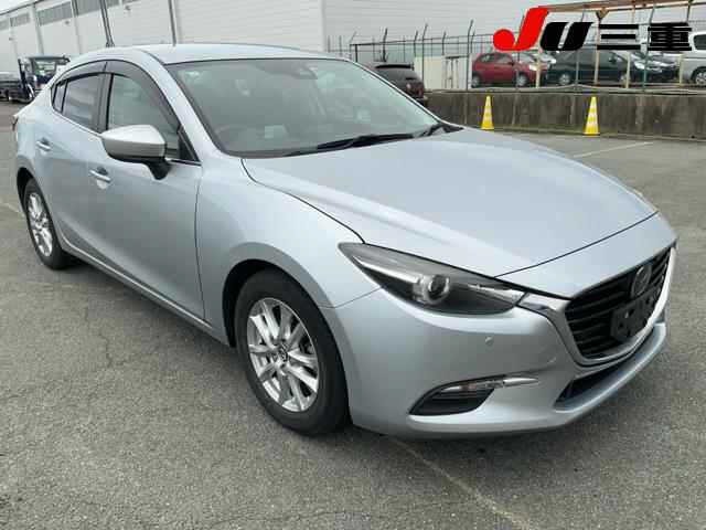 Mazda AXELA 2017 7635150-0