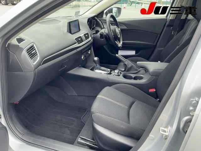 Mazda AXELA 2017 7635150-3