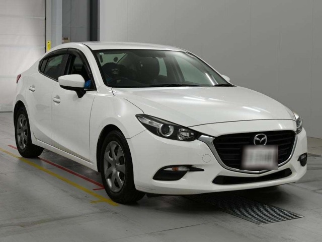Mazda AXELA 2017 7635155-5