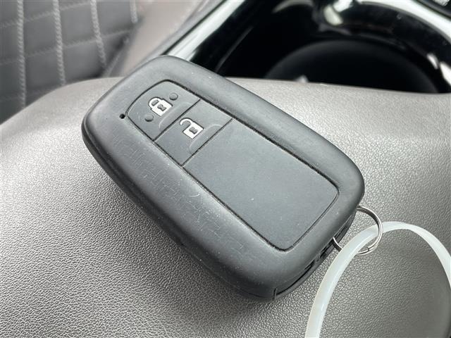 Toyota C-HR 2020 7639806-14