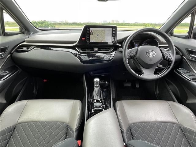 Toyota C-HR 2020 7639806-16