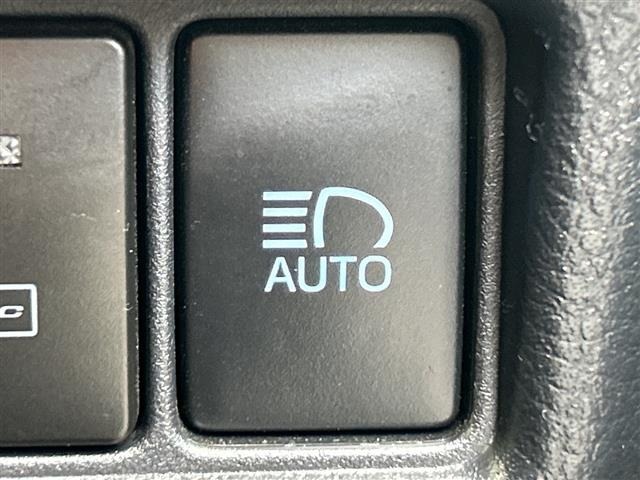 Toyota C-HR 2020 7639807-5