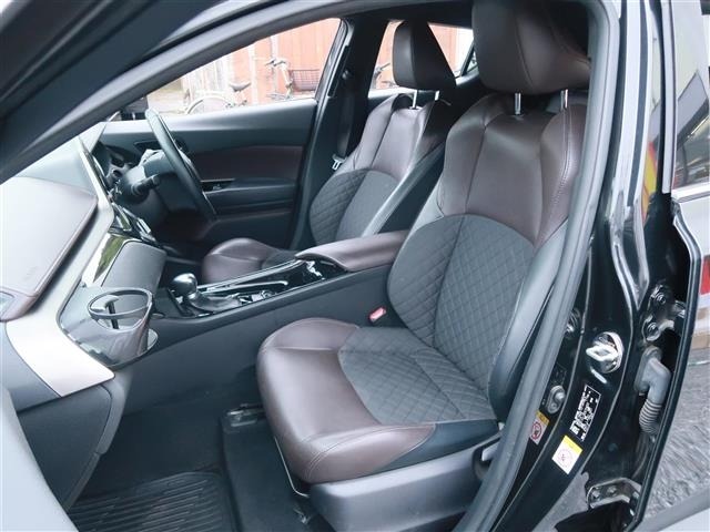 Toyota C-HR 2018 7639812-12