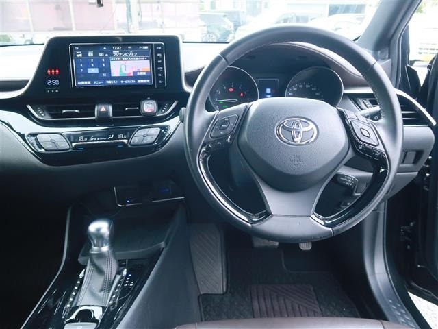 Toyota C-HR 2018 7639812-4