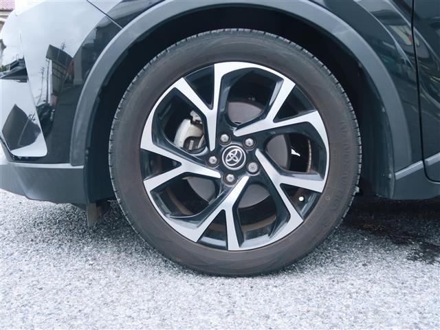 Toyota C-HR 2018 7639812-8