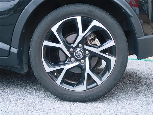 Toyota C-HR 2018 7639812-9