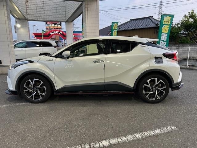 Toyota C-HR 2018 7639819-18