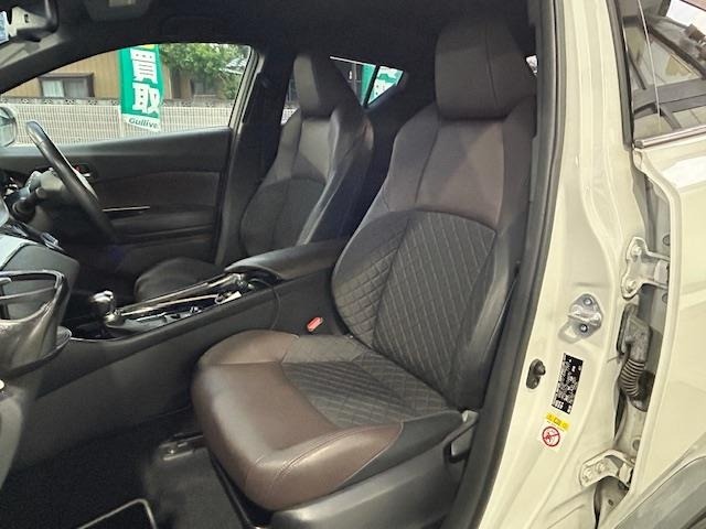 Toyota C-HR 2018 7639819-22