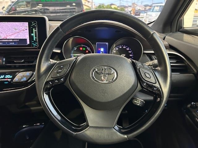 Toyota C-HR 2018 7639819-3