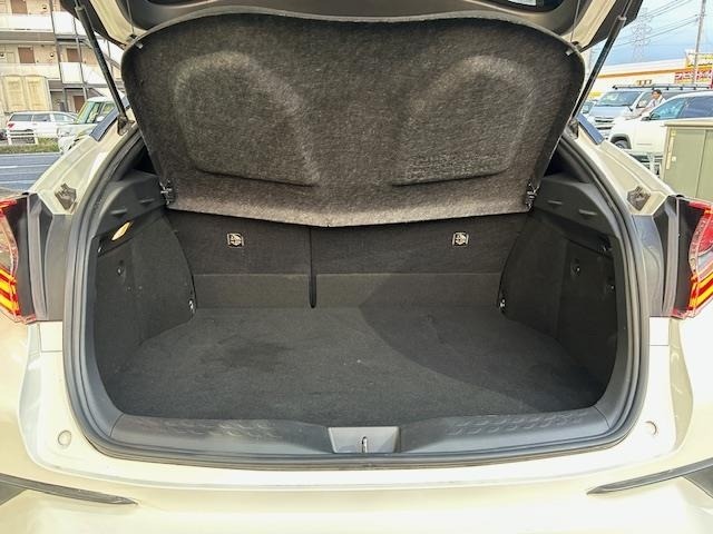 Toyota C-HR 2018 7639819-6