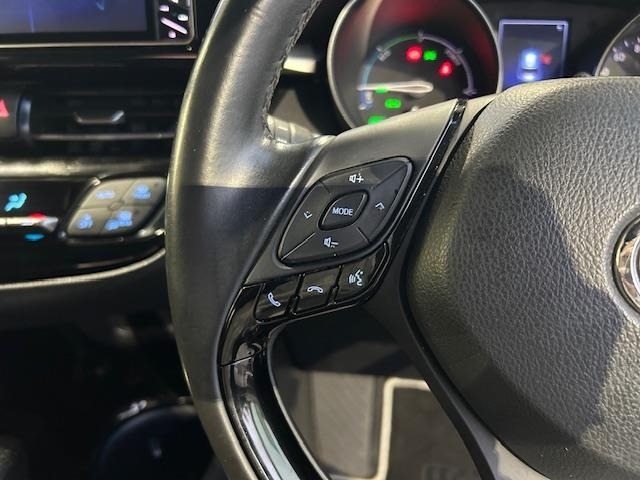 Toyota C-HR 2018 7639819-7
