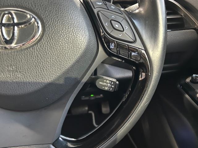 Toyota C-HR 2018 7639819-8