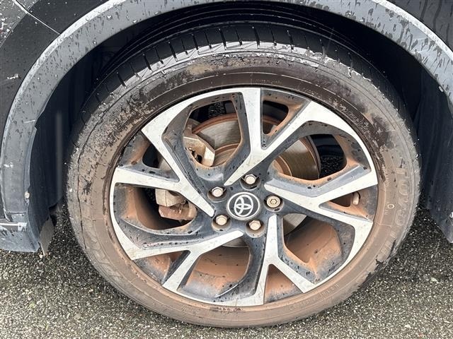 Toyota C-HR 2019 7639821-12