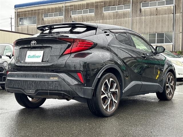 Toyota C-HR 2019 7639821-22