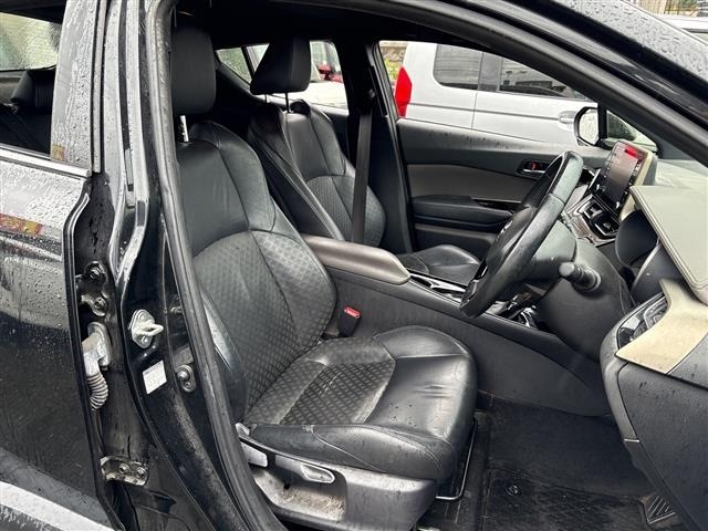 Toyota C-HR 2019 7639821-5