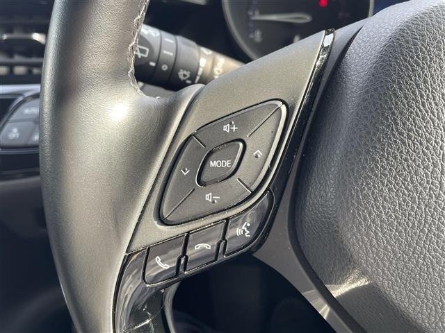 Toyota C-HR 2018 7639832-6