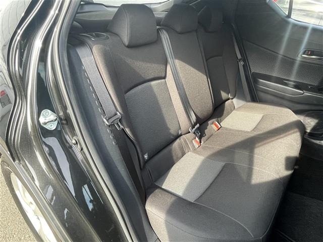 Toyota C-HR 2018 7639832-7