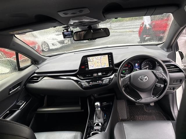 Toyota C-HR 2021 7639833-22