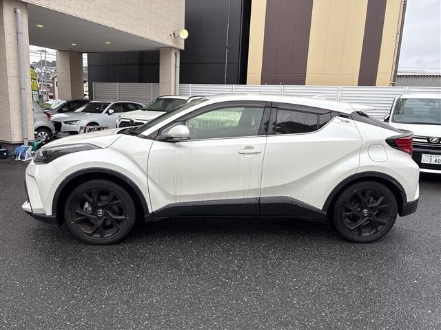 Toyota C-HR 2021 7639833-3