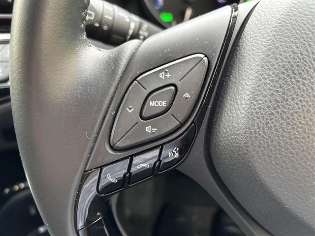 Toyota C-HR 2021 7639833-6