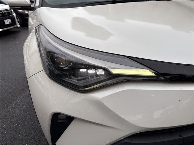 Toyota C-HR 2021 7639833-9
