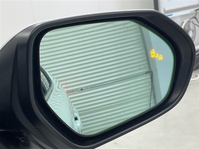 Toyota C-HR 2021 7639835-5