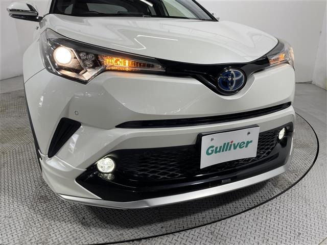 Toyota C-HR 2017 7639836-10