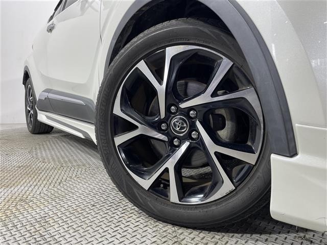 Toyota C-HR 2017 7639836-20