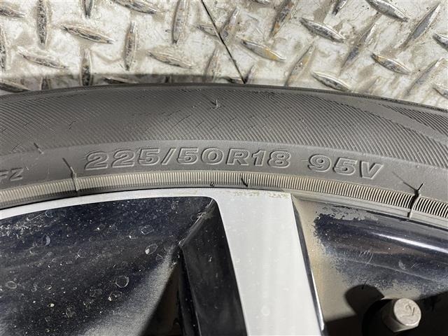 Toyota C-HR 2017 7639836-9