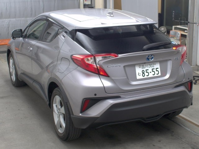 Toyota C-HR 2017 7639878-1