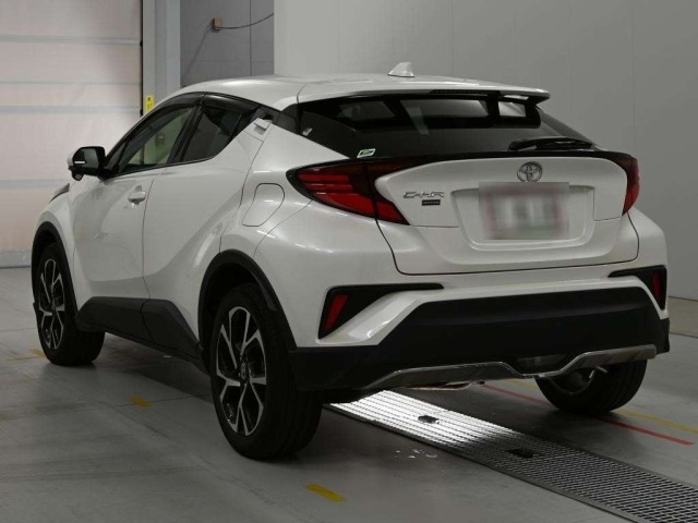 Toyota C-HR 2020 7639885-6