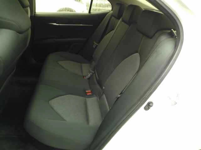 Toyota CAMRY 2019 7640484-9