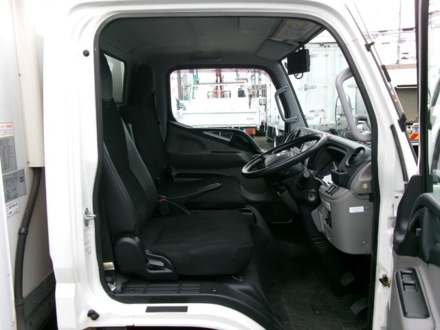 Mitsubishi CANTER 2018 7625382-15