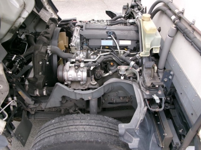 Mitsubishi CANTER 2018 7625382-19