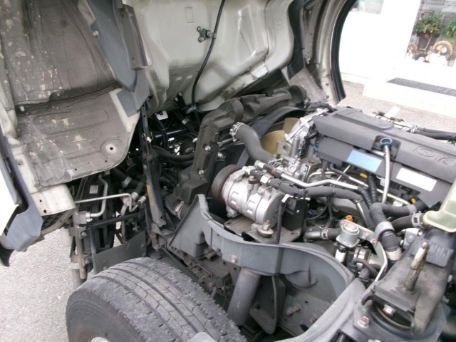 Mitsubishi CANTER 2018 7625382-20