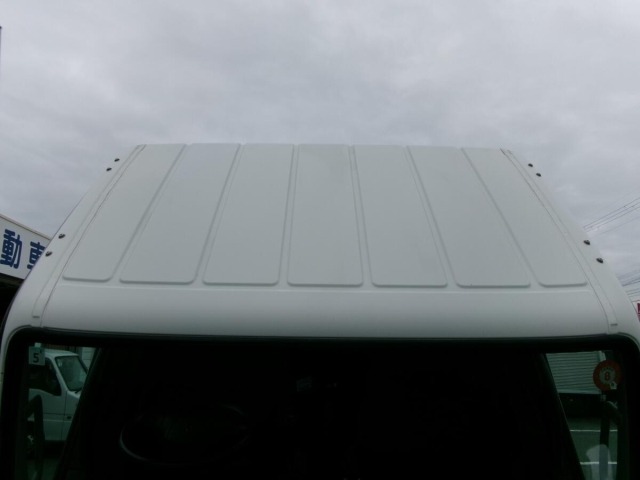 Mitsubishi CANTER 2018 7625382-24