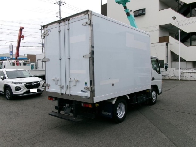 Mitsubishi CANTER 2018 7625382-25