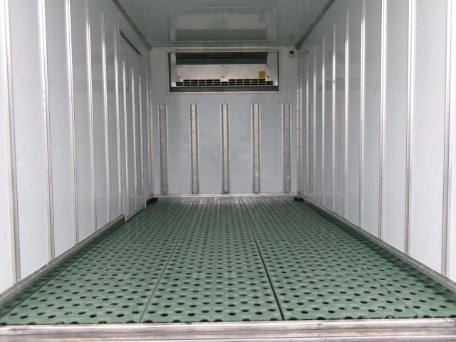 Mitsubishi CANTER 2018 7625382-5