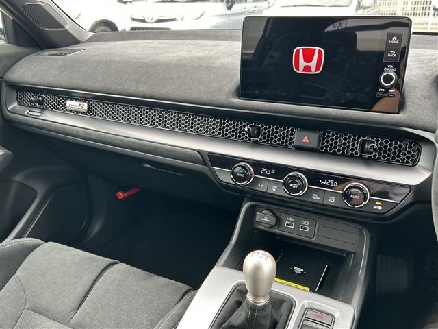 Honda CIVIC 2025 7629128-16
