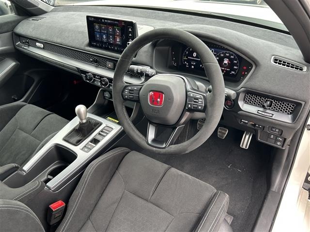 Honda CIVIC 2025 7629128-4