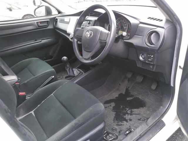 Toyota COROLLA AXIO 2020 7623984-3