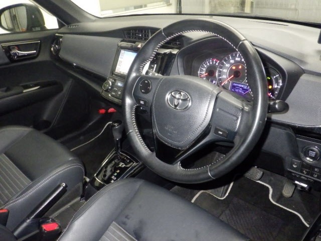 Toyota COROLLA AXIO 2018 7624033-3