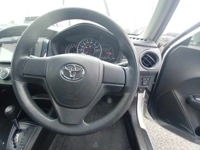 Toyota COROLLA AXIO 2020 7624037-9