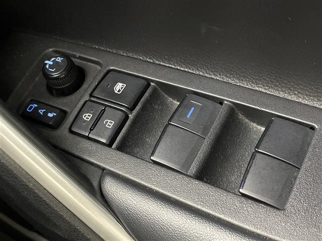 Toyota COROLLA CROSS 2022 7623639-4
